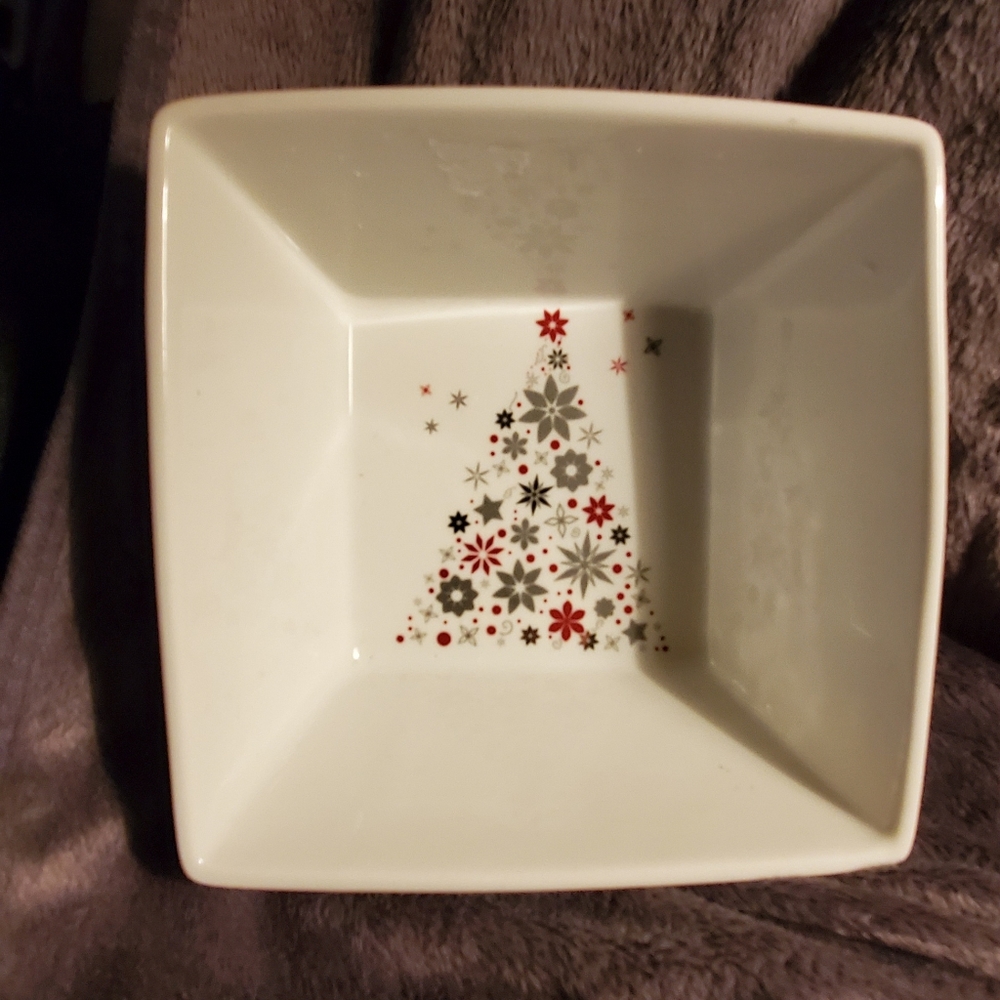 Food Network Square Bowl
